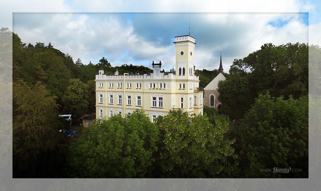 Hotel Stekl - Hrubá Skála Dış mekan fotoğraf